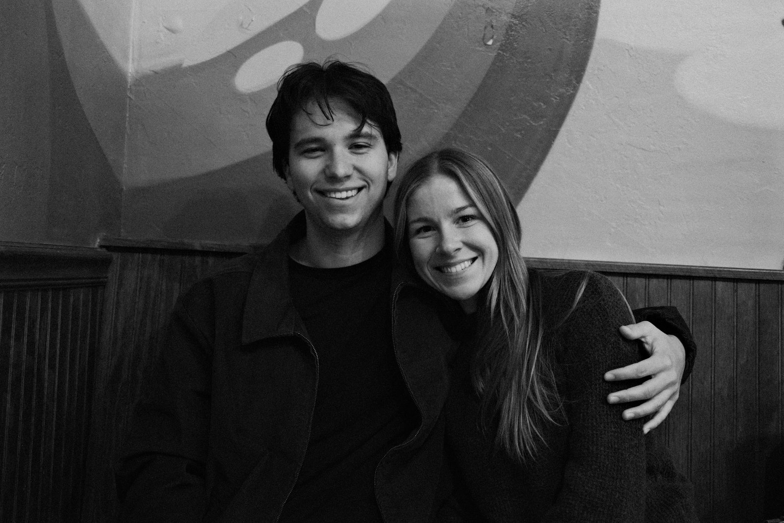 Matthew Weathersby and his girlfriend together, smiling